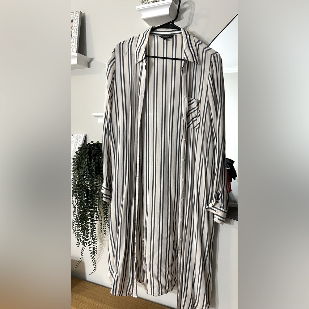 EXPRESS Long Sleeve Button Down Stripe Duster - Size L